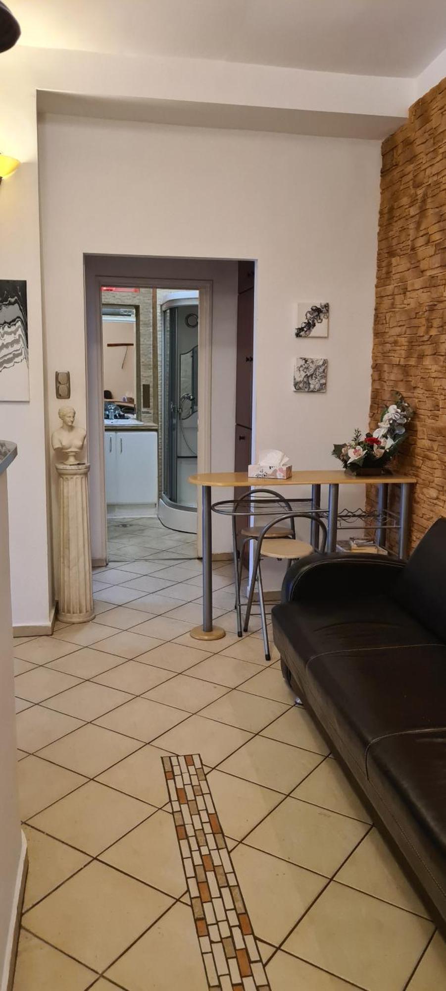 Buda Life Apartment Boedapest Buitenkant foto