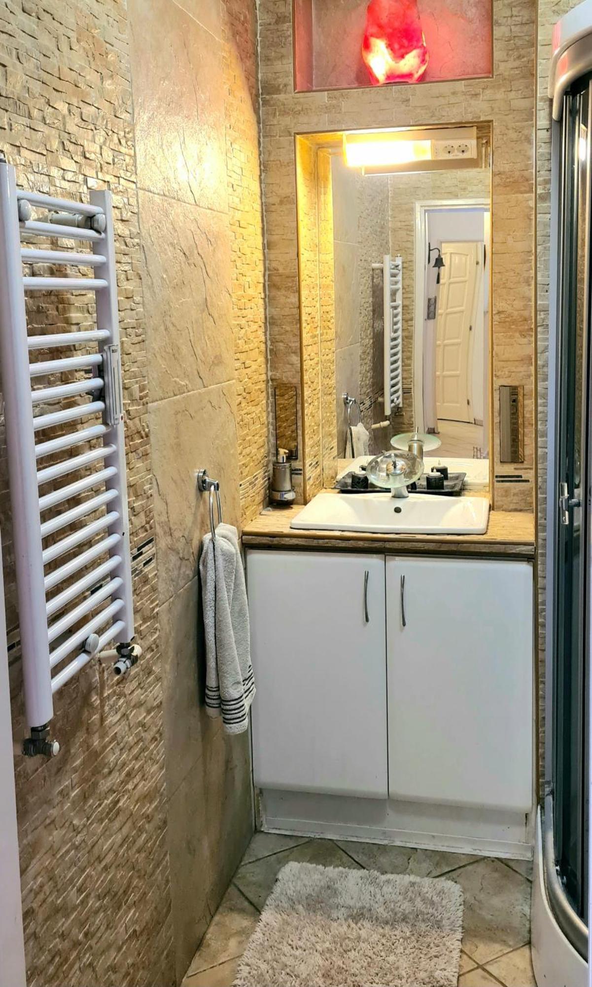 Buda Life Apartment Boedapest Buitenkant foto