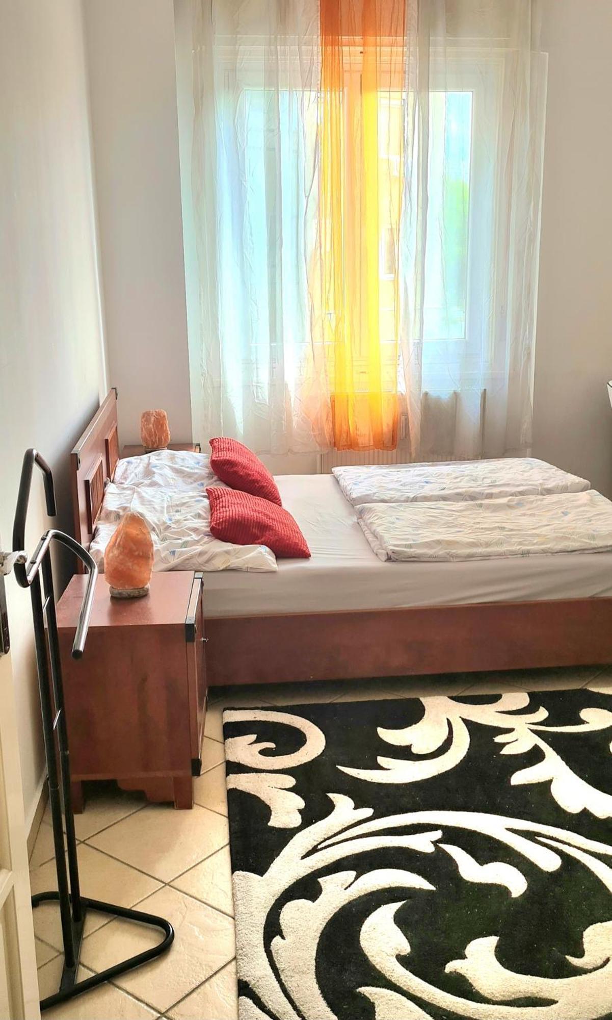 Buda Life Apartment Boedapest Buitenkant foto