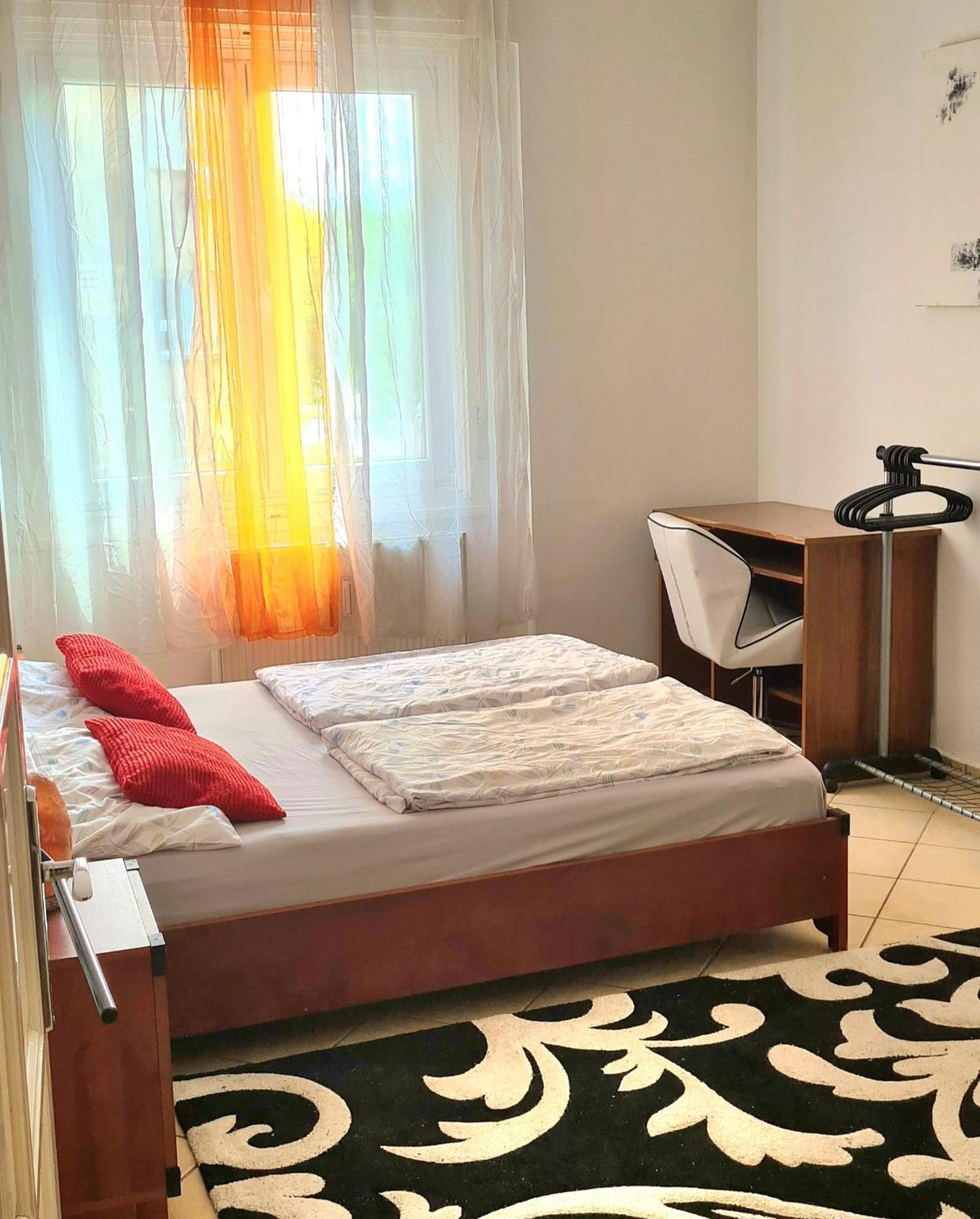 Buda Life Apartment Boedapest Buitenkant foto