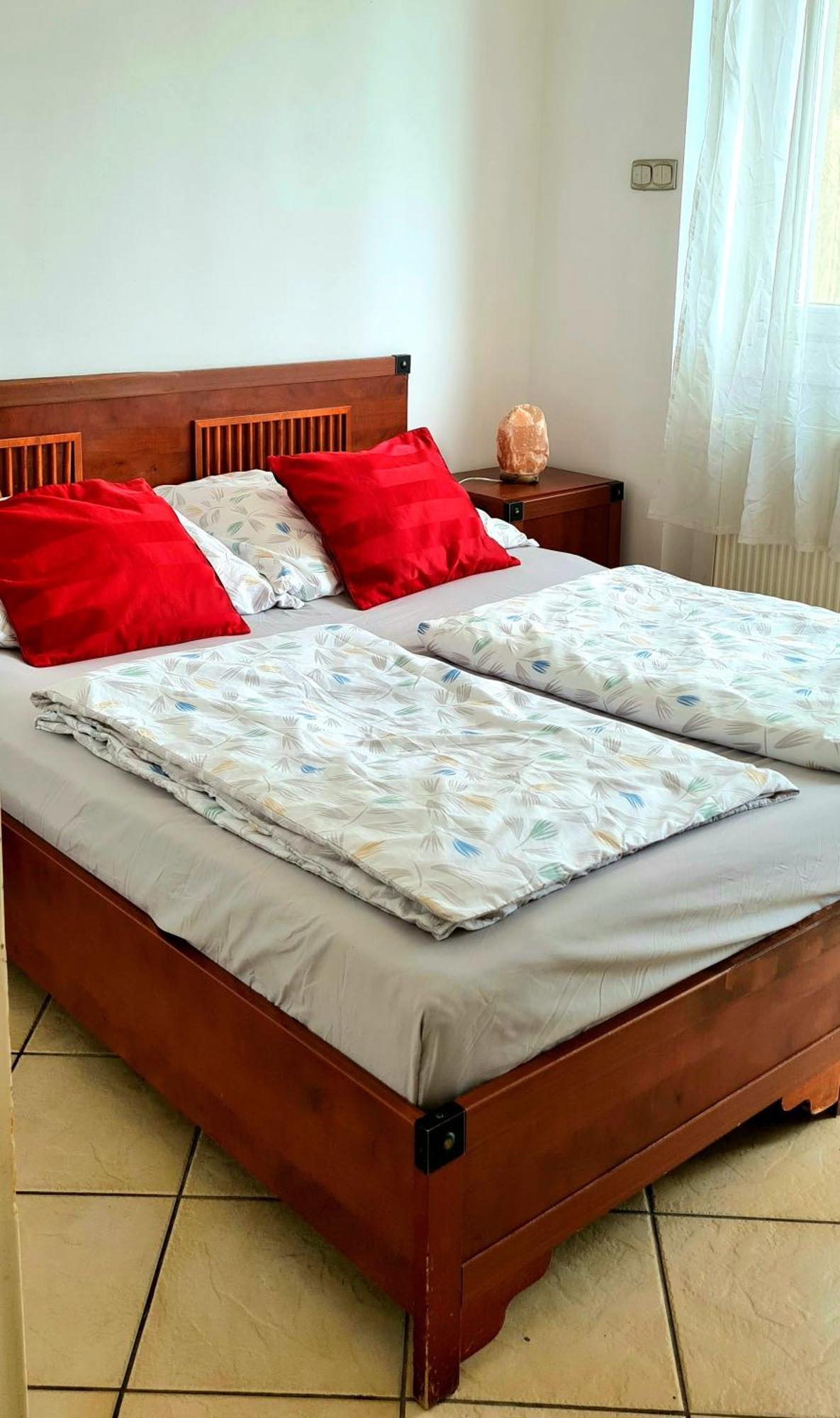 Buda Life Apartment Boedapest Buitenkant foto